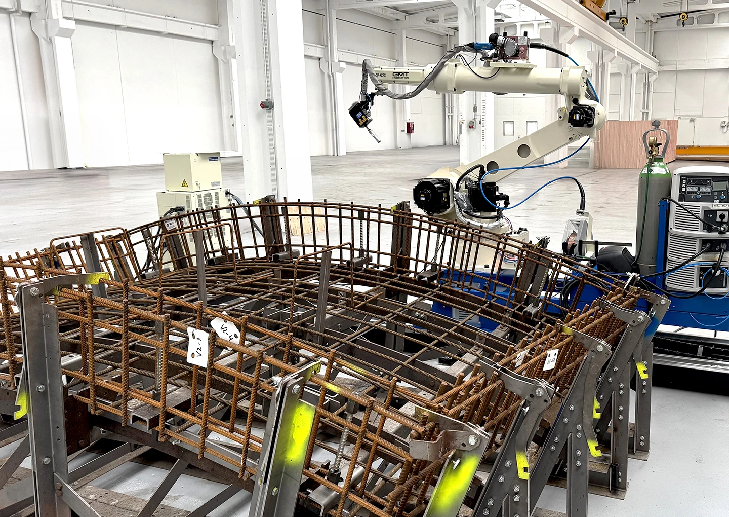 GMT Robotics MEGA WELDMATE